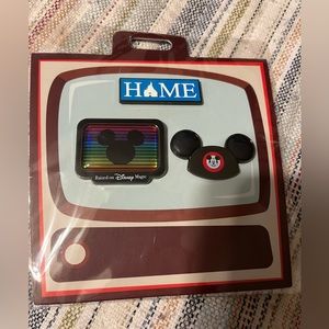 Disney Home Entertainment 3 Piece Pin Set